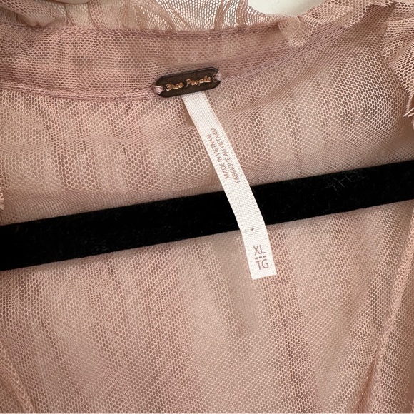 Free People Twyla Cropped top crop blouse shirt - Picture 10 of 14